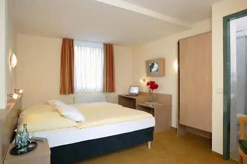 Meinhotel 2* Hamburg