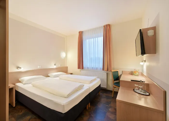 Hotel Meinhotel 2*