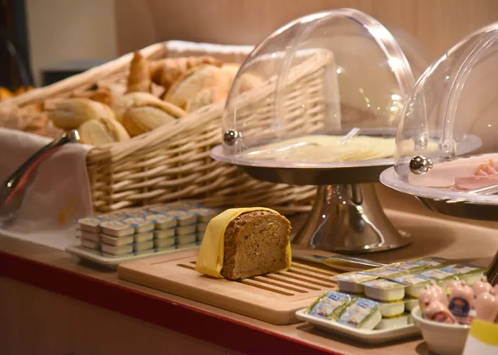Hotel Meinhotel 2*