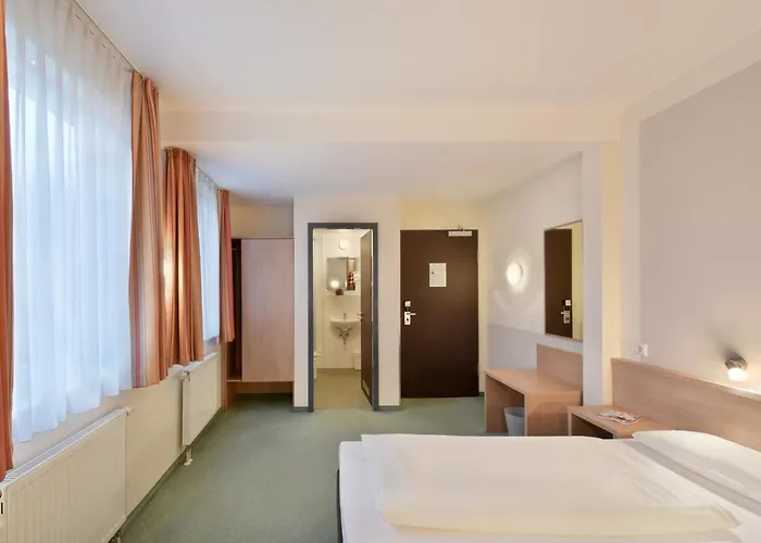 Hotel Meinhotel 2*