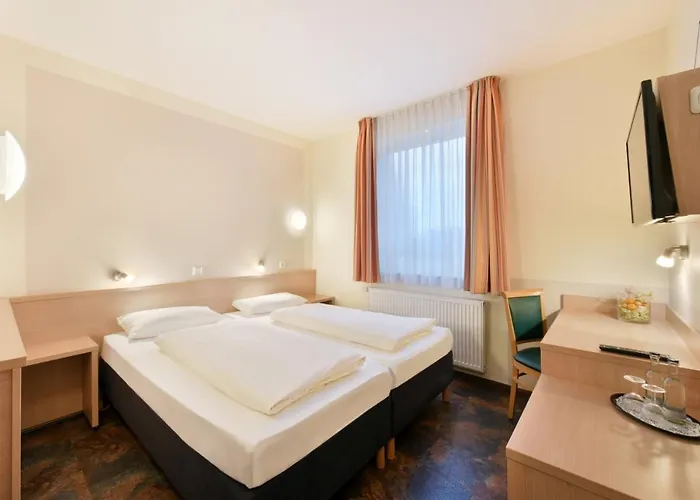 Hotel Meinhotel 2*