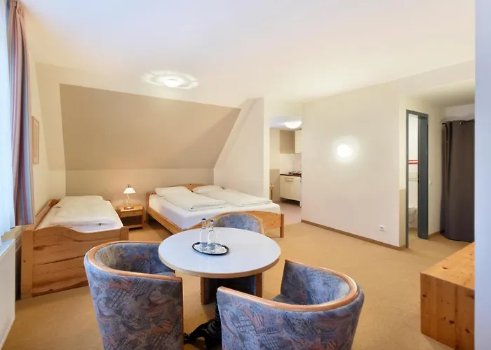 Hotel Meinhotel 2*