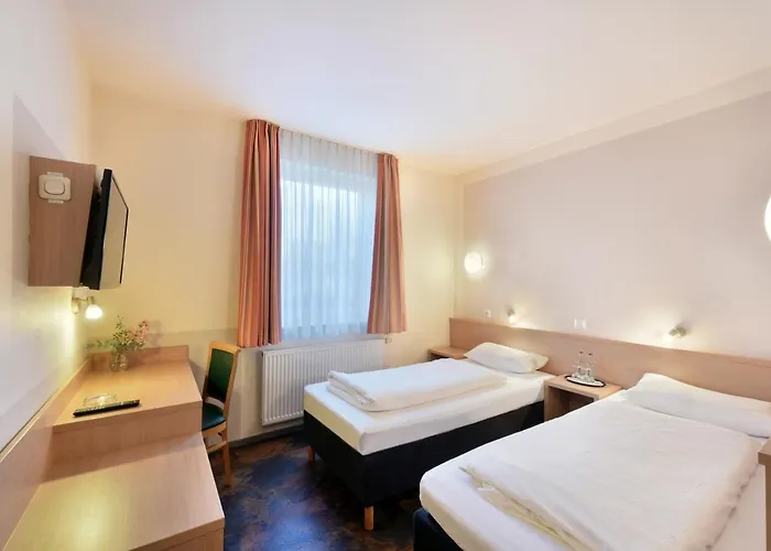 Meinhotel Hotel